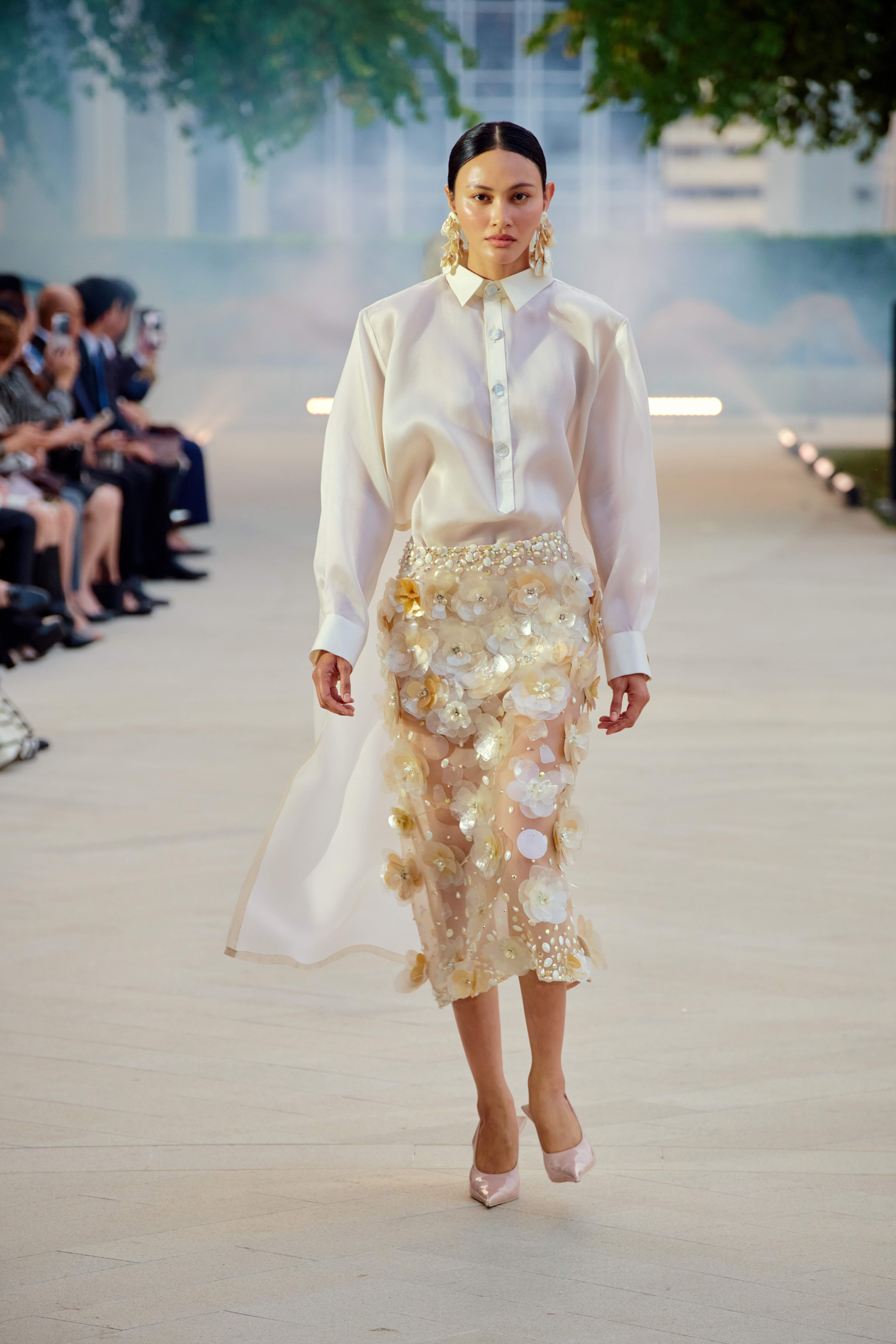 Look of "Lahi" by Rajo Laurel